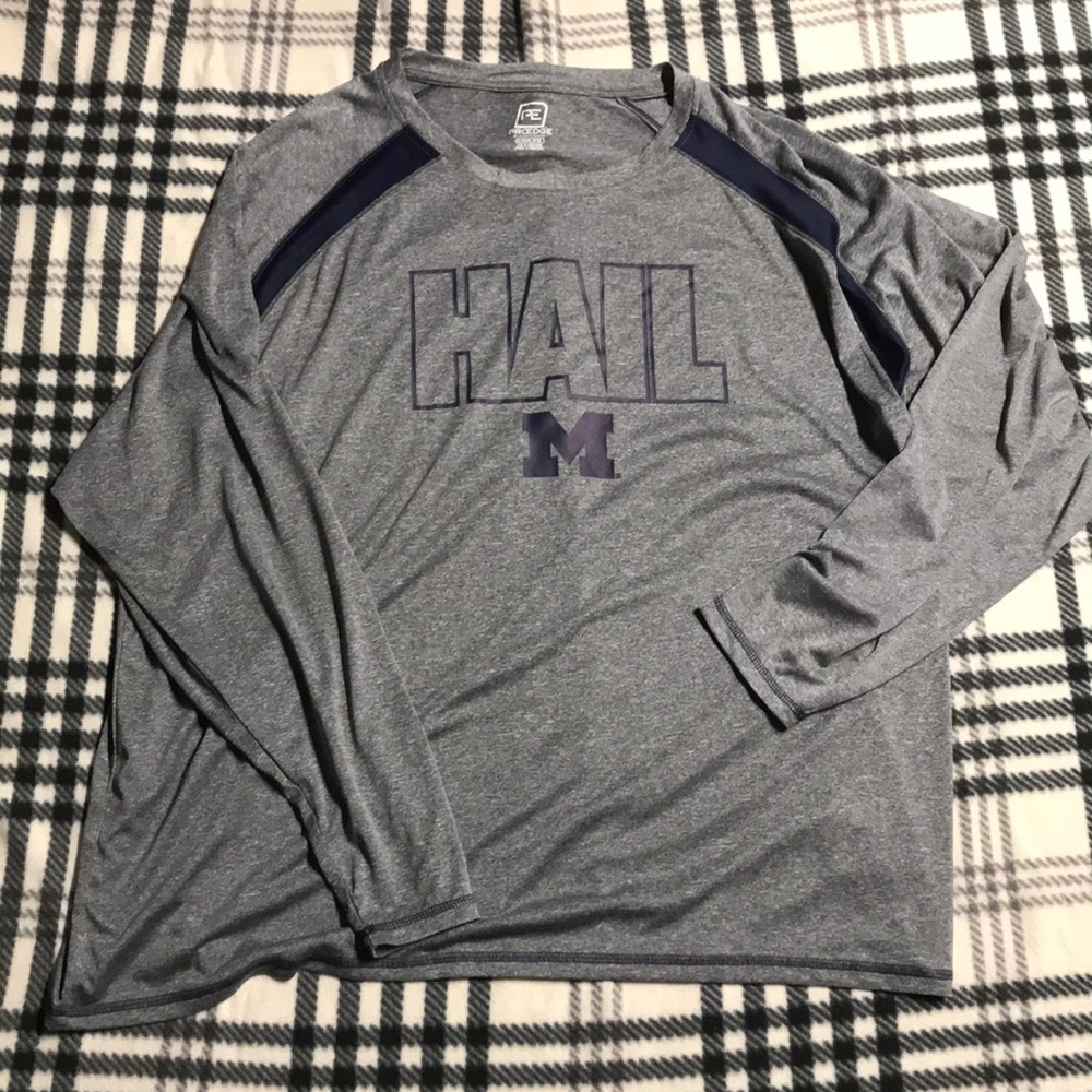 Long sleeve T